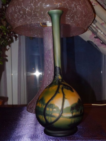 ミューラー兄弟　風景が描かれた花瓶　エッチングガラスベース