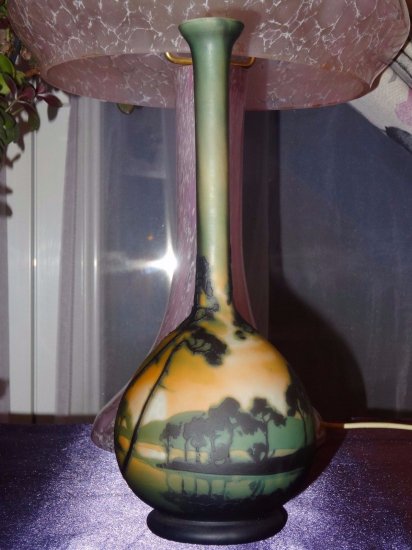 ミューラー兄弟　風景が描かれた花瓶　エッチングガラスベース