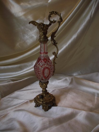 437	バカラ　クリスタルタイルアイギエールカラフ　オールドゴールドブロンズ