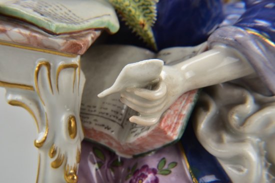 マイセン　薬剤師の人形（フィギュリン）　1850－1924