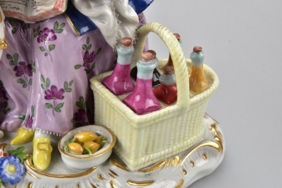 マイセン　薬剤師の人形（フィギュリン）　1850－1924