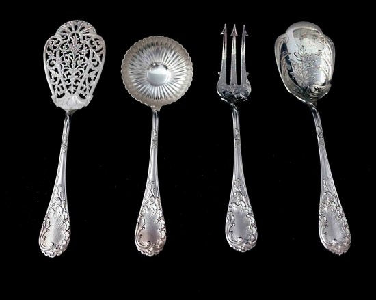 エミールピュイフォルカ　スターリングシルバー（純銀）ロココ調のサービングセット