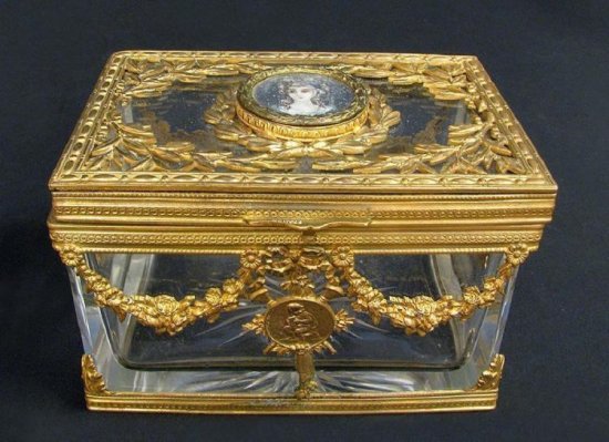 367	バカラ　フレンチブロンズ＆バカラクリスタルジュエリーボックス　Lot 445