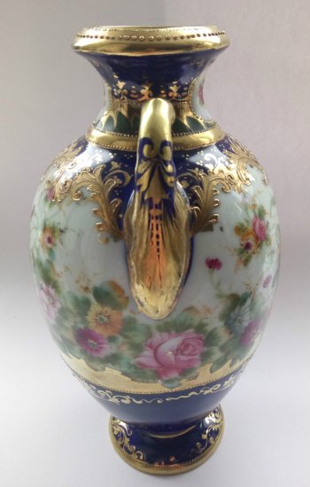 211	オールドノリタケ　ハンドペイント花瓶　ローズ