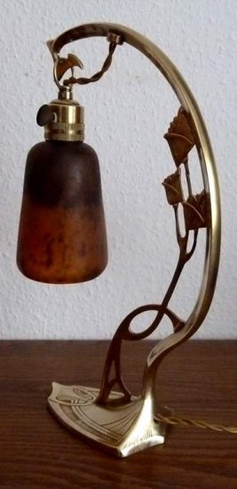 132	ドーム兄弟　フランスのテーブルランプ　ユーゲント･シュティール　1910年