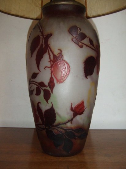 72	ミューラー兄弟　ピンクローズのカメオガラスシェードランプ