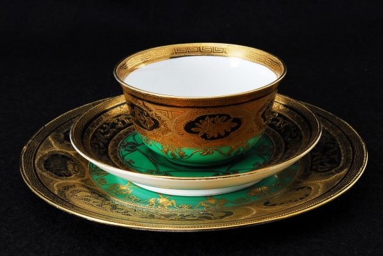 オールドノリタケ　金縁花柄グリーン　カップ＆ソーサー＆プレート