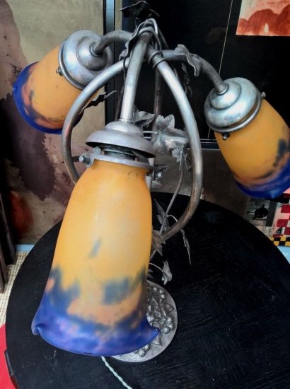 ミューラー兄弟　オレンジシェードのアールヌーボーテーブルランプ