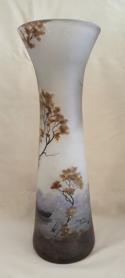 79	ミューラー兄弟　リュネヴィル　大きなガラス花瓶　湖とボートの風景