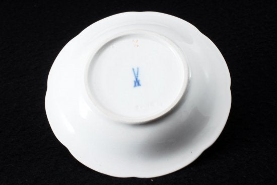マイセン (Meissen) Bフォーム ホワイト 金彩 宮廷の小花 カップ 