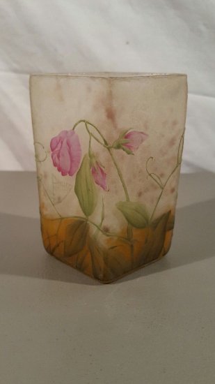 133	ドーム兄弟　すみれの花の花瓶