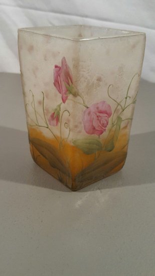 133	ドーム兄弟　すみれの花の花瓶