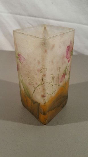 133	ドーム兄弟　すみれの花の花瓶