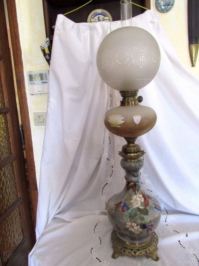 441	バカラ　崇高なセラミックオイルランプ　モンティニー＝シュル＝ロワン