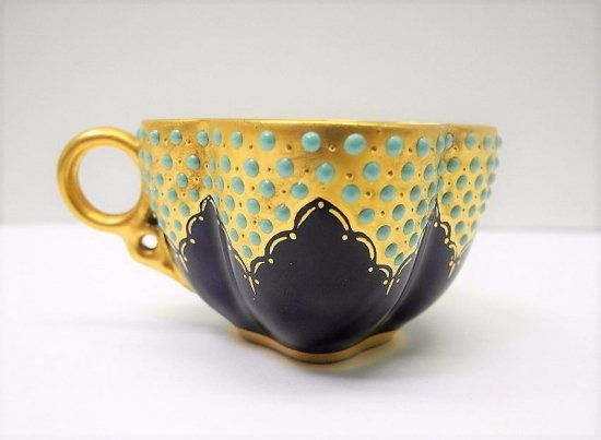 109	コールポート　アンティーク　金・青・緑のポセリンデミタスカップ＆ソーサーセット　T6159