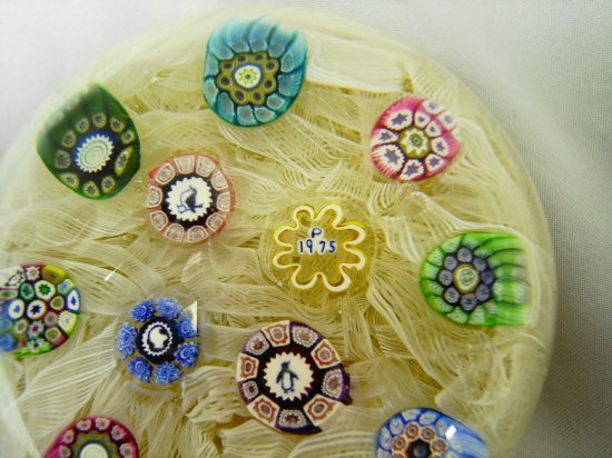 610	パースシャイアペーパーウェイト　ミッレフィオーリケイン　ラティチーノリボン　1975年