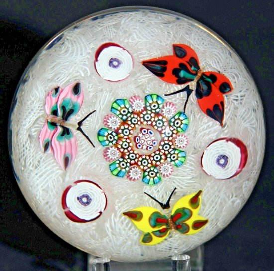 611	ベネチアングラス　ジョン・ディーコン　ラティチーノガラスペーパーウェイト　３匹の蝶