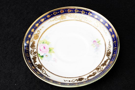 214 オールドノリタケ 金盛薔薇図紋　キャビネットトリオ