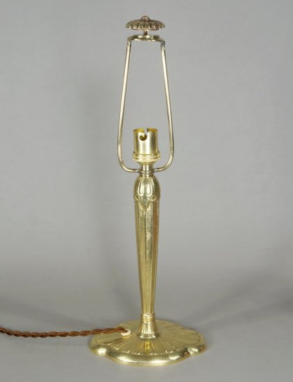 86	ミューラー兄弟　ブロンズアールデコランプ　1925年