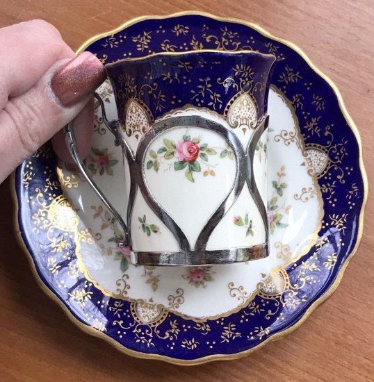 １１１　コールポート　シルバーホルダーのカップ＆ソーサー