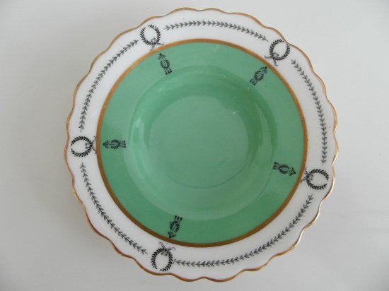 ２３０　エインズレイ　シルバーホルダーのカップ＆ソーサー