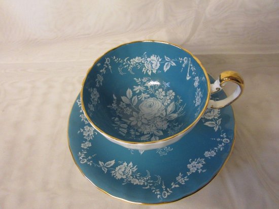 １９９　エインズレイ　カップ&ソーサー　(ターコイズブルー＆ホワイトエナメル＆ゴールド)