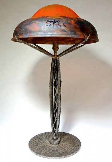 エドガー・ブラント＆ミューラー兄弟　アールデコテーブルランプ　1920年
