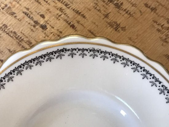 232	エインズレイ　デミタスカップ＆ソーサーセット　スターリングシルバー製ホルダー付き　6点セット