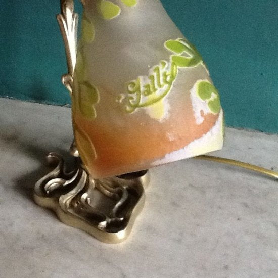 135 エミール・ガレ　アール・ヌーボー　カメオ・ガラス　テーブルランプ　1900～1915年頃