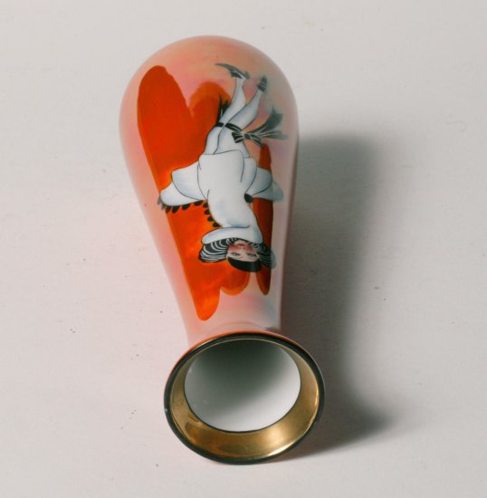 226　オールドノリタケ　アールデコ　アンティーク花瓶　白い衣装の女性　オレンジ　ラスター技法