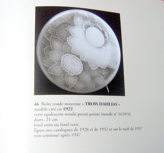 ルネ・ラリック　３つのダリアの花のボックス　”Trois Dahlias”　1922年