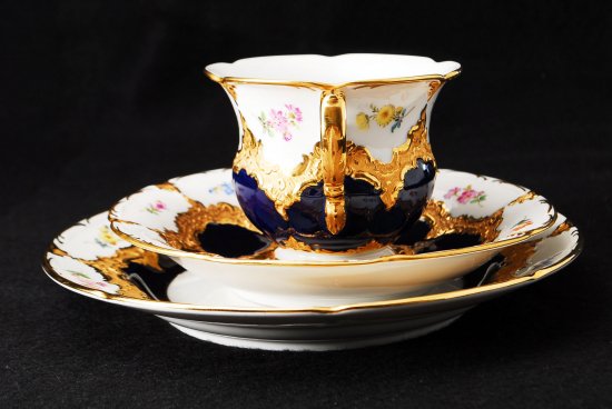 282 マイセン Bフォーム １級品 コバルト 金彩小花柄 キャビネットトリオ
