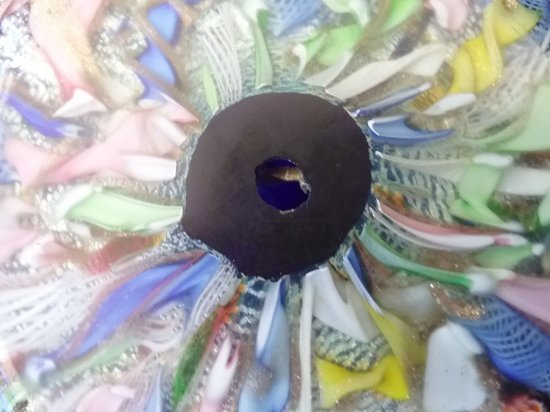 644　ムラーノガラス　アンティーク　ラッティチーノ（latticino）模様のリボン＆デイジーのミルフィオリ　ペーパーウェイト