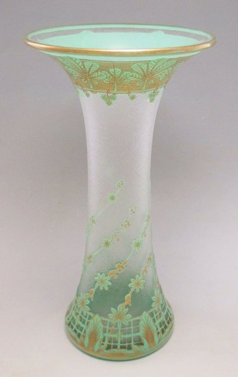 578　バカラ（Baccarat)　アンティーク　カメオガラス　アートガラス花瓶　1900年頃