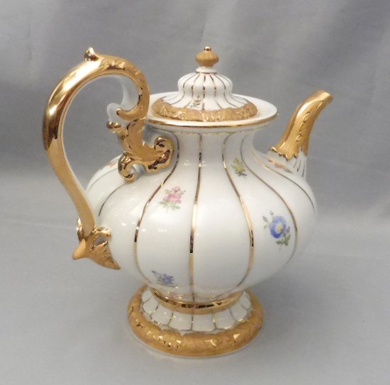 284　マイセン（Meissen）Xフォーム 小花柄ティーポット