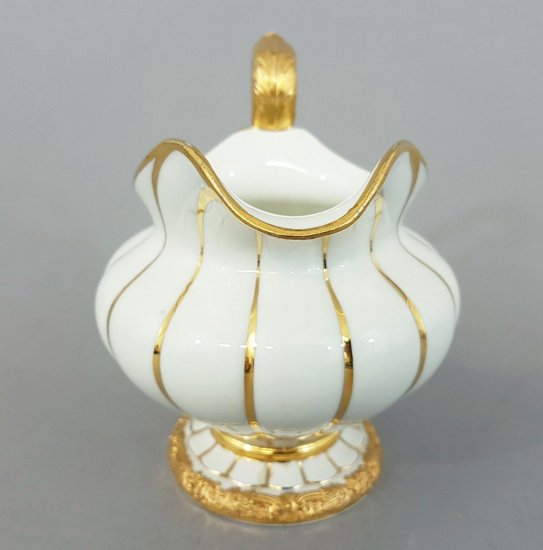 286　マイセン（Meissen）Xフォーム　金装飾のミルク入れ