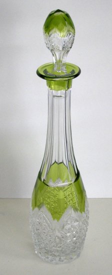 592　バカラ（Baccarat）アンティーク　ライム・ペリドット色　カットガラスのデカンタ