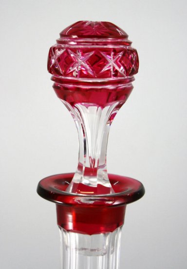 593　バカラ（Baccarat）アンティーク　赤いカットガラスのデカンタ
