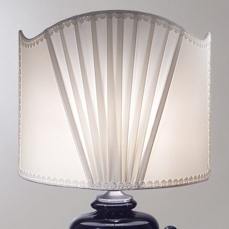 ベネチアングラス職人の手作り”エーグレ”　ムラノガラス　テーブルランプ