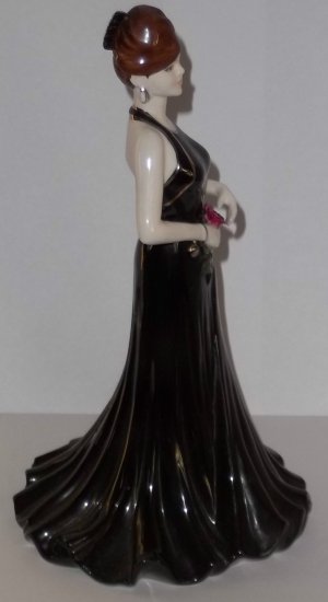コールポートフィギュア　レディース・オブ・ファッション　″スタニング・ブラック″