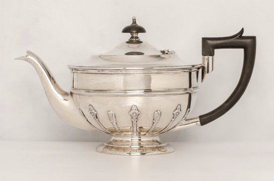 278　アンティークスターリングシルバーのティーポット　シェフィールド（Sheffield）　アールデコ　1928年