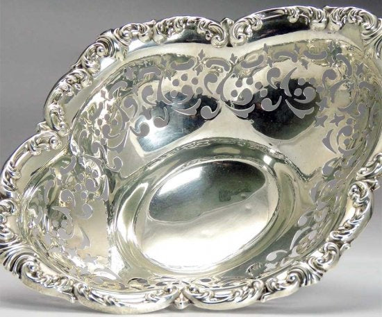 283　ゴーハム（Gorham）　アンティーク　スターリングシルバー　切り抜き細工の透かし彫りバスケット　1906年