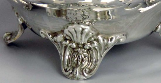 283　ゴーハム（Gorham）　アンティーク　スターリングシルバー　切り抜き細工の透かし彫りバスケット　1906年