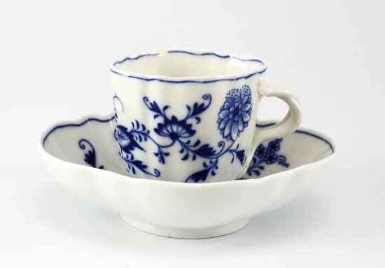 303　マイセン（Meissen）アンティーク　ブルーオニオン　カップ＆ソーサー