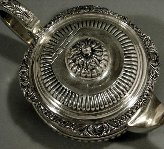 285　ジョージ・ゴードン・マドラス（George Gordon Madras）アンティーク　インディアン・スターリングシルバー　ティーポット　1820年頃　ジョージ３世スタイル