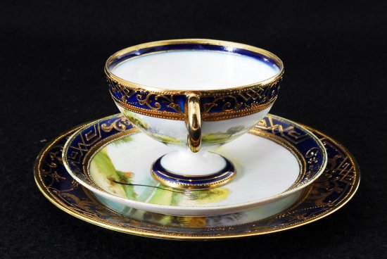 248 オールドノリタケ・金彩 ネイビーブルー 風景図カップ＆ソーサートリオセット