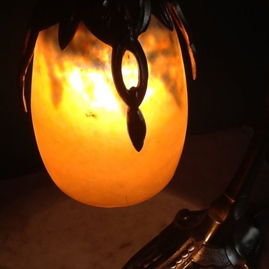 ドーム兄弟（Daum Nancy）作　アンティーク　テーブルランプ　ユーゲントシュティール　1900年頃