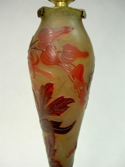 146　エミール・ガレ（Emile Galle）ガラスのランプスタンド　“Fuschias”（フクシャ）　アール・ヌーヴォー　1900年頃