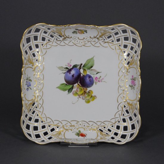 310　マイセン（Meissen）アンティーク　フルーツが描かれた飾り皿