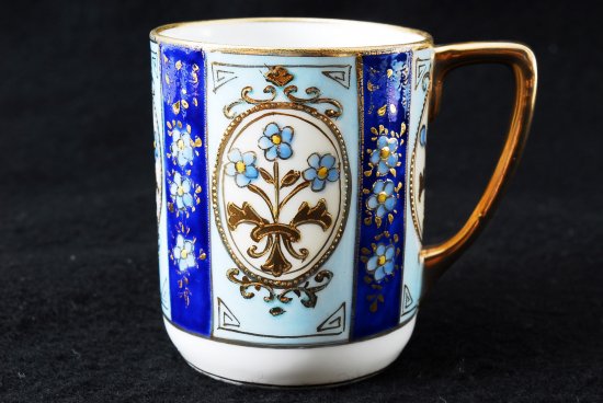 250 オールドニッポン・ノリタケ(モリムラ) 金彩盛上げ青花図紋 カップ＆ソーサー